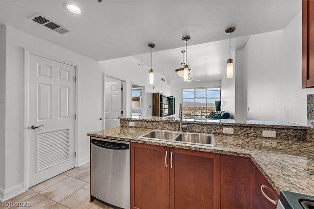 150 Las Vegas Boulevard 1501, Las Vegas, NV 89101