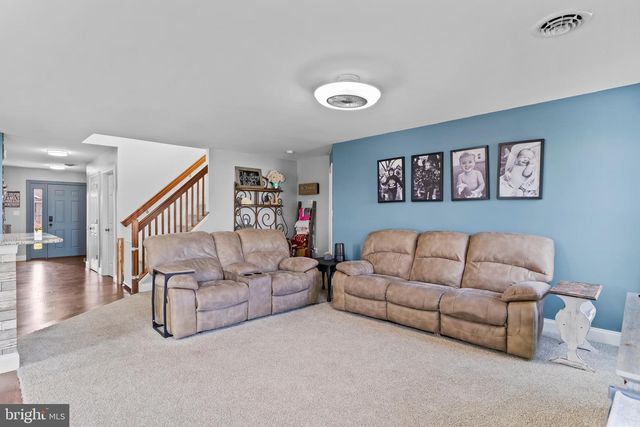 1160 PARK AVE, Dillsburg, PA 17019