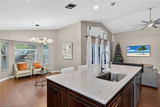 18015 Horseshoe Bay CIR, Fort Myers, FL 33967