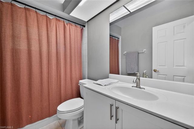 18015 Horseshoe Bay CIR, Fort Myers, FL 33967