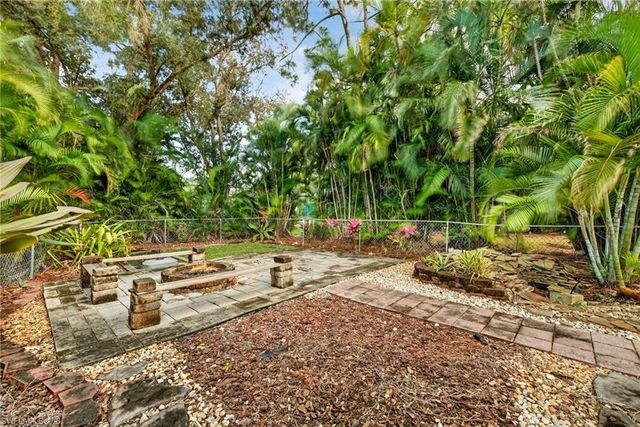 18015 Horseshoe Bay CIR, Fort Myers, FL 33967