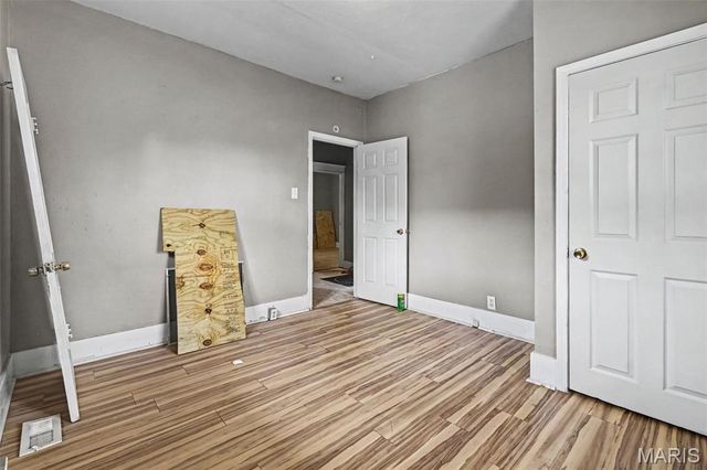 5823 Helen Avenue, Jennings, MO 63136