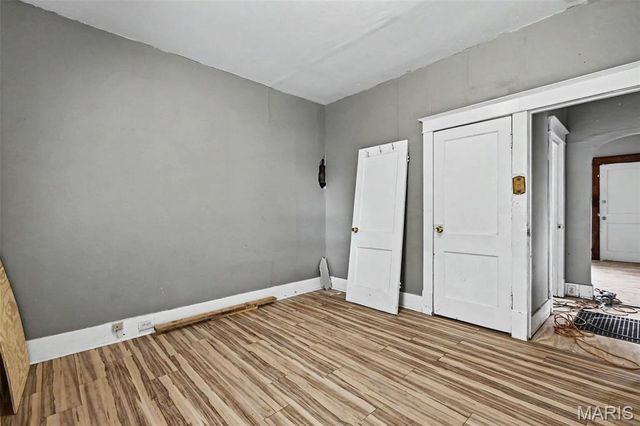 5823 Helen Avenue, Jennings, MO 63136