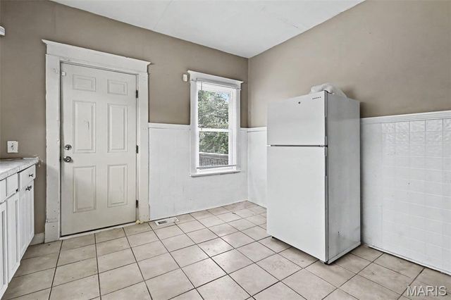5823 Helen Avenue, Jennings, MO 63136