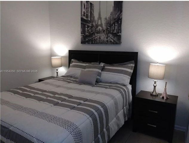 7751 BASNETT CIRCLE, Kissimmee, FL 34747