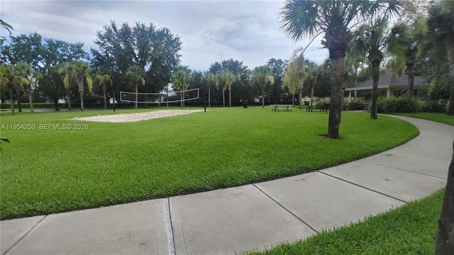 7751 BASNETT CIRCLE, Kissimmee, FL 34747