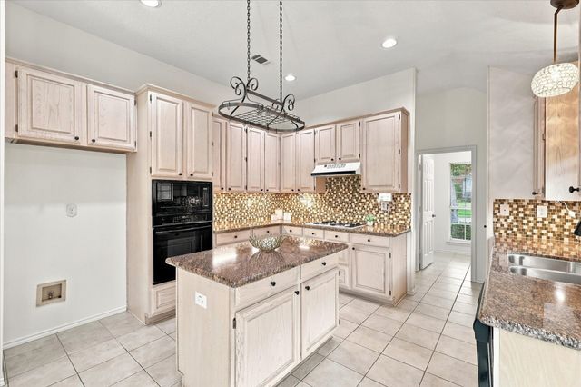 3408 Norwood Circle, Richardson, TX 75082