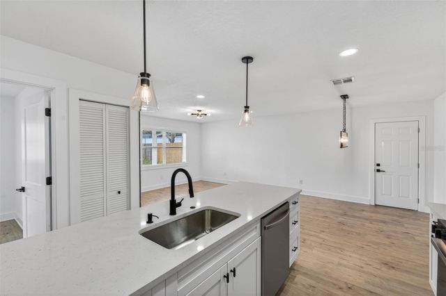 1550 CUMBERLAND LANE, Clearwater, FL 33755