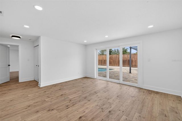 1550 CUMBERLAND LANE, Clearwater, FL 33755