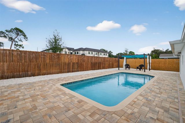 1550 CUMBERLAND LANE, Clearwater, FL 33755