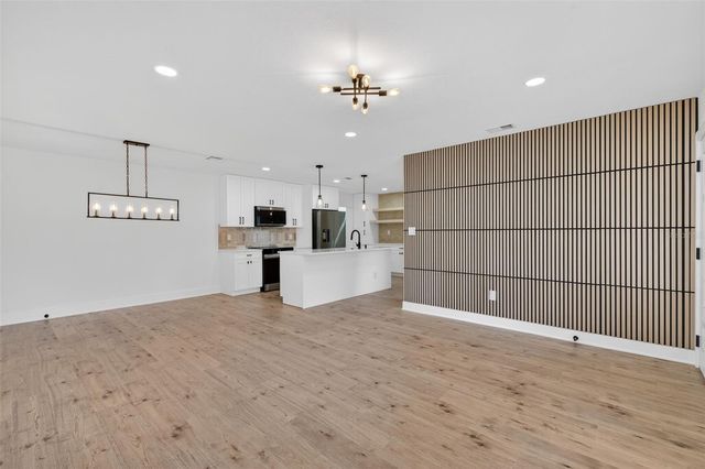 1550 CUMBERLAND LANE, Clearwater, FL 33755