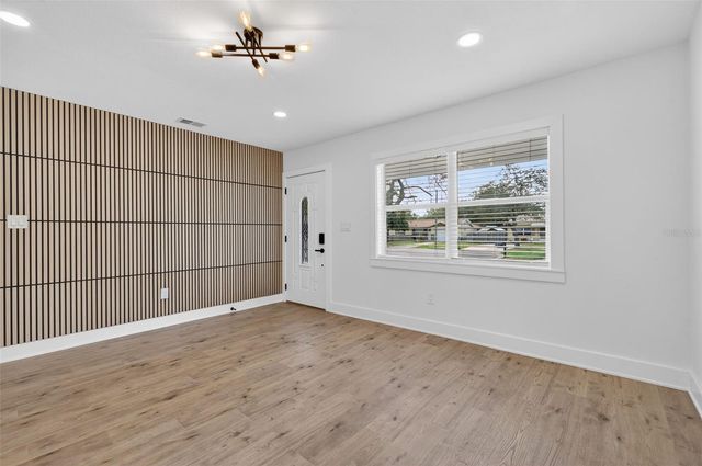 1550 CUMBERLAND LANE, Clearwater, FL 33755