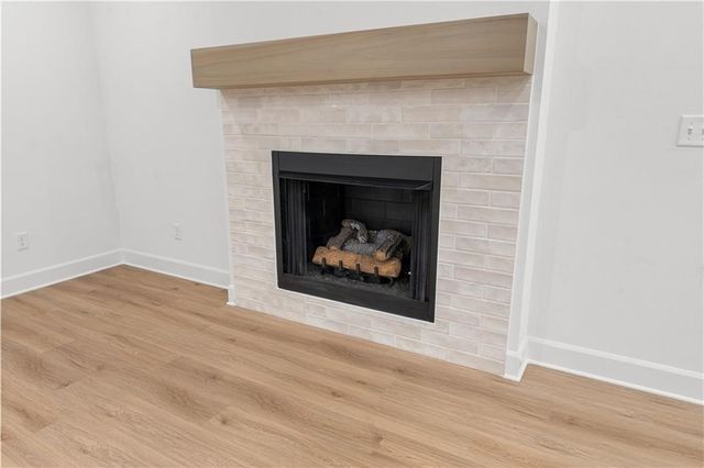 6910 SW Orange Avenue, Bentonville, AR 72713