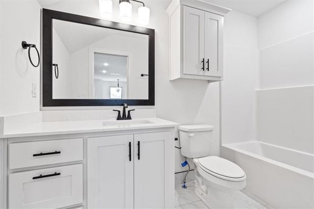 6910 SW Orange Avenue, Bentonville, AR 72713