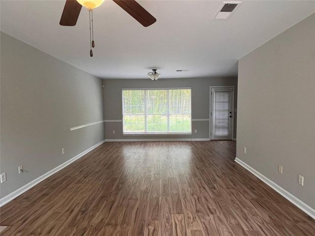 5670 Windswept Trace, Sugar Hill, GA 30518