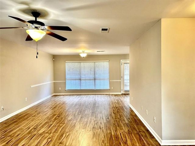 5670 Windswept Trace, Sugar Hill, GA 30518