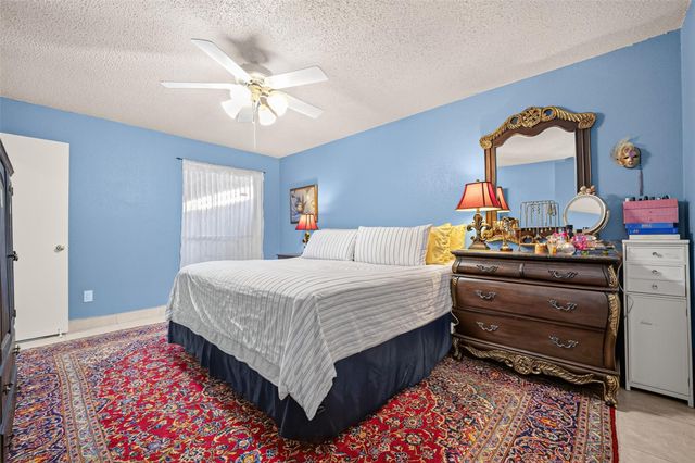 11562 Bellspring Drive, Houston, TX 77072