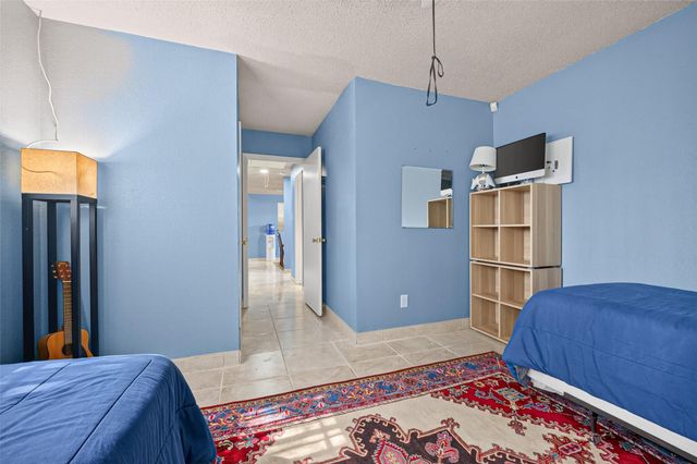 11562 Bellspring Drive, Houston, TX 77072