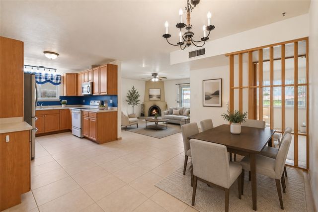 2416 Avenida De Las Campanas, Santa Fe, NM 87507