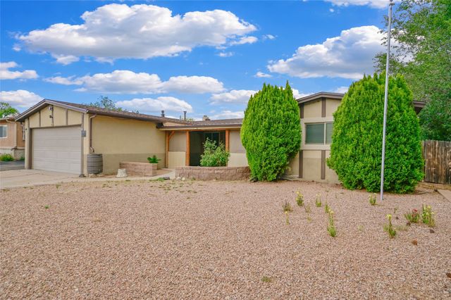 2416 Avenida De Las Campanas, Santa Fe, NM 87507