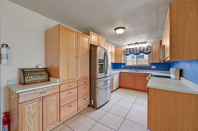 2416 Avenida De Las Campanas, Santa Fe, NM 87507