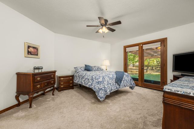 17608 Lake Forest Dr, Penn Valley, CA 95946