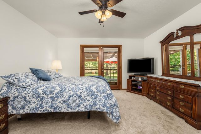 17608 Lake Forest Dr, Penn Valley, CA 95946