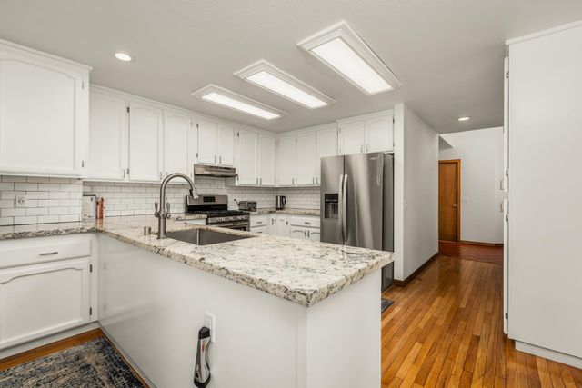 17608 Lake Forest Dr, Penn Valley, CA 95946