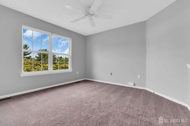 8 Pine Valley Lane, Monroe, NJ 08831