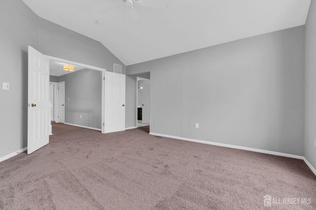 8 Pine Valley Lane, Monroe, NJ 08831