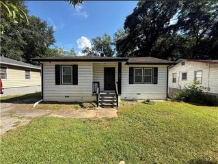 1001 Moreland Drive, Atlanta, GA 30067