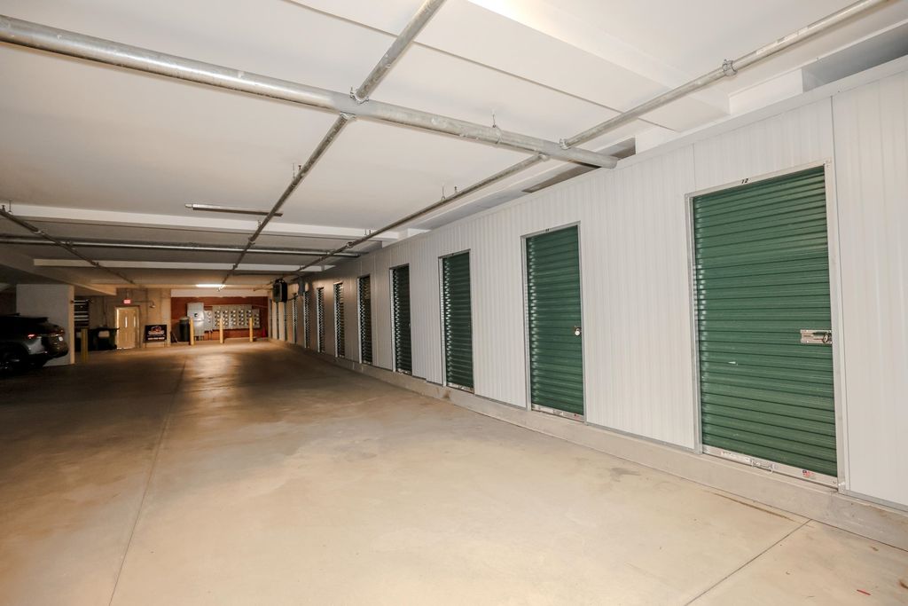 Image 24 of property listing at 580 Winnacunnet Rd Unit 105, Hampton, NH 03842