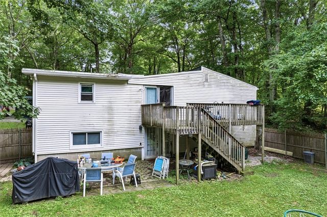 87 Tower Hill Road, Cumberland, RI 02864