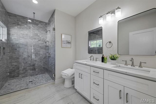 683 Bellerive Estates Drive, St Louis, MO 63141