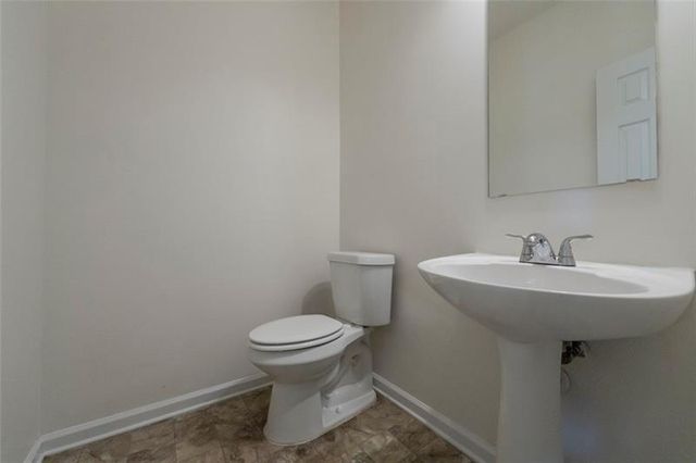 6045 Capitol Knoll, Fairburn, GA 30213