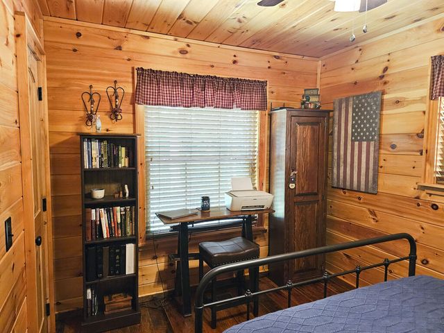 799 Cherokee Oaks Road, Murphy, NC 28906