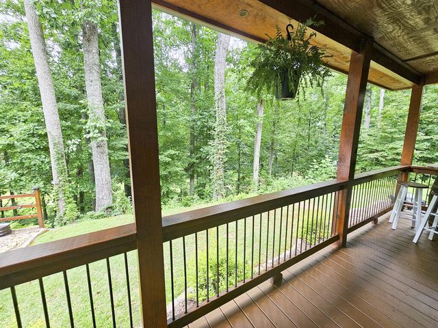 799 Cherokee Oaks Road, Murphy, NC 28906