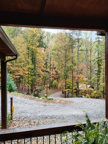 799 Cherokee Oaks Road, Murphy, NC 28906