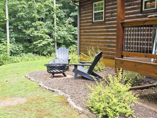 799 Cherokee Oaks Road, Murphy, NC 28906