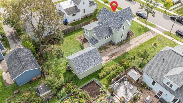 410 NAYMUT STREET, Menasha, WI 54952