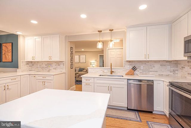1000 CAMDEN AVE, Salisbury, MD 21801