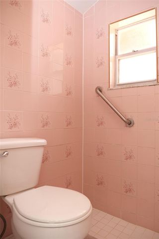 2431 S BROWN AVENUE, Orlando, FL 32806