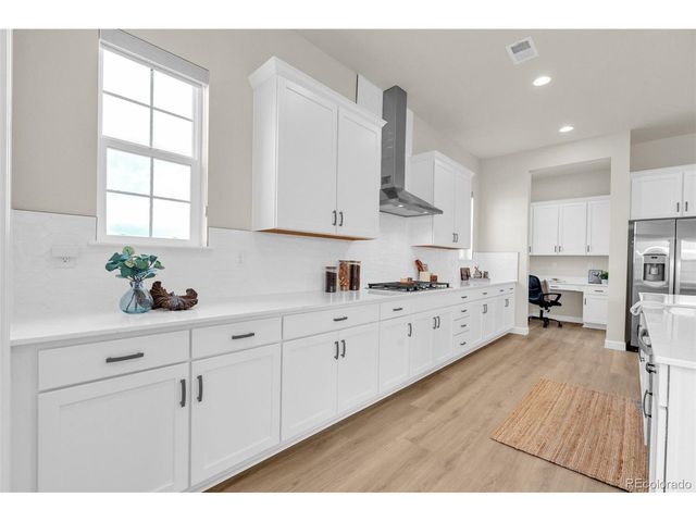 5125 Hickory Oaks St, Castle Rock, CO 80104