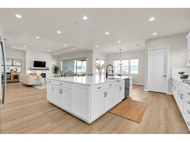 5125 Hickory Oaks St, Castle Rock, CO 80104