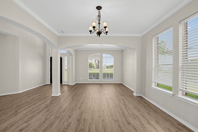 6408 Canyon Lake Drive, Dallas, TX 75249