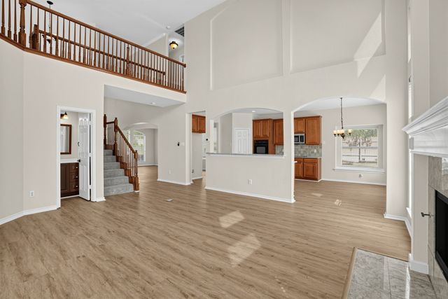 6408 Canyon Lake Drive, Dallas, TX 75249