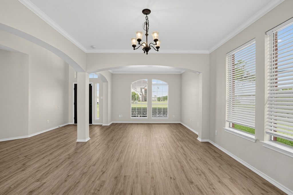 6408 Canyon Lake Drive, Dallas, TX 75249 — photo 5