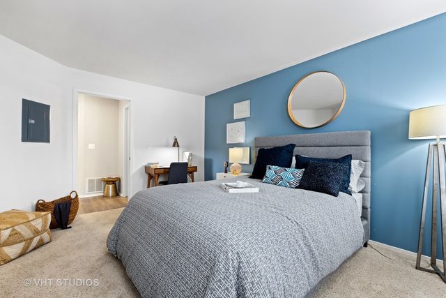 1620 Lincoln Meadows Circle 1121, Schaumburg, IL 60173