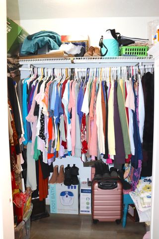 233 Castle Gate Drive, Seymour, MO 65746