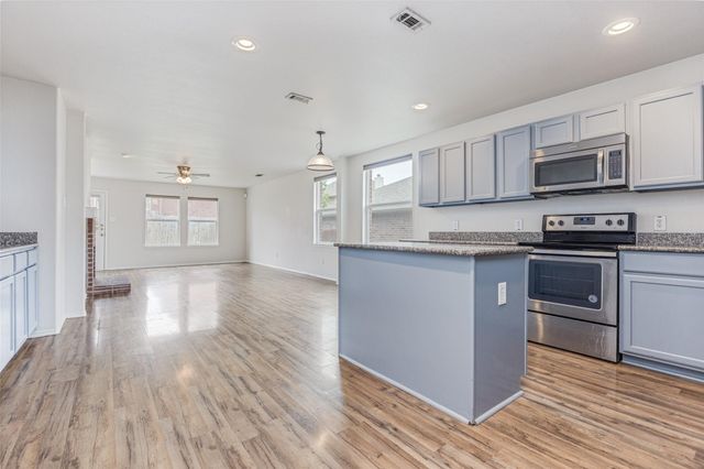 13072 Sewanee Drive, Frisco, TX 75035